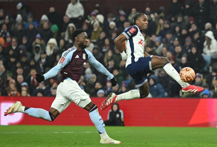 Tân binh lập công, Tottenham vẫn bị loại khỏi FA Cup