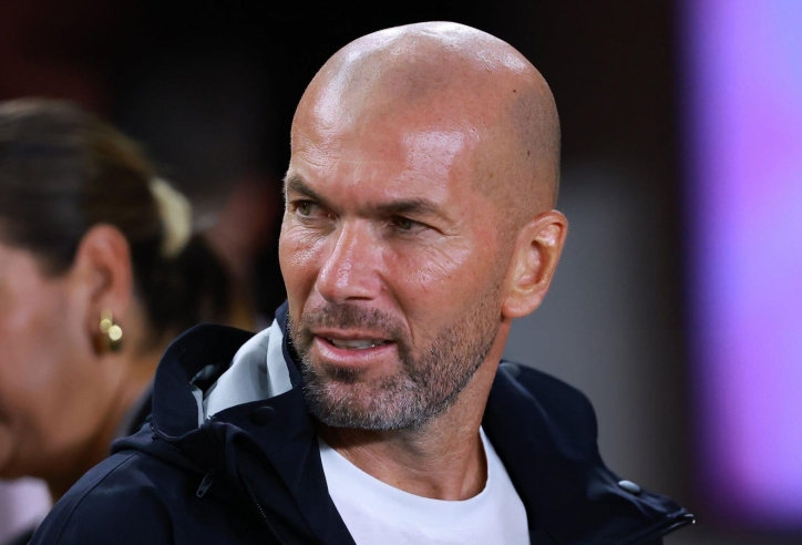 HLV Zidane được liên hệ dẫn dắt 'gã khổng lồ châu Âu'