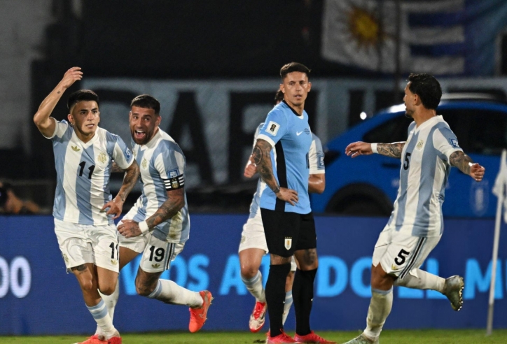 Vắng Messi, Argentina vẫn thắng Uruguay nhờ siêu phẩm