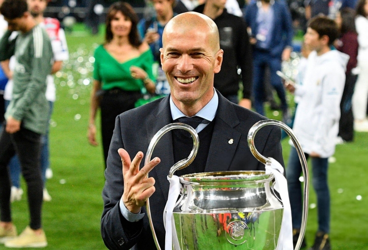 Zidane thừa nhận muốn dẫn dắt 'bến đỗ trong mơ'
