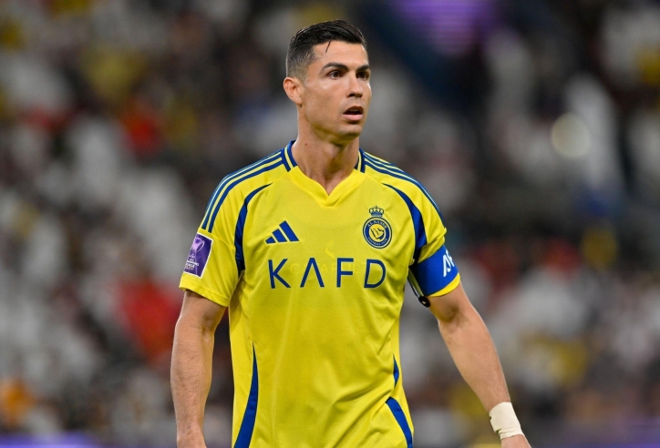 Ronaldo lập kỷ lục khó tin ở tuổi 40