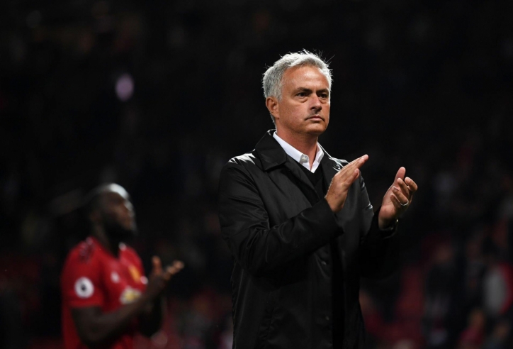 Tin chuyển nhượng 24/6: Mourinho tái xuất Ngoại hạng Anh; Barca tiến gần đến 'Messi Thụy Điển'