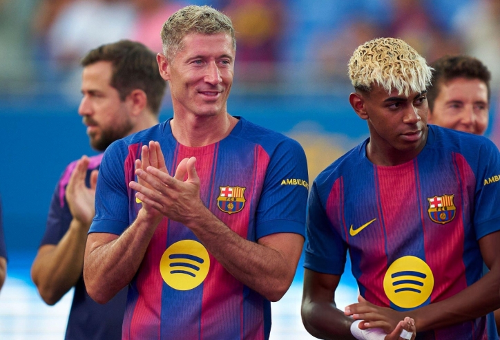 Barca cân nhắc ký hợp đồng 'siêu tiền đạo' ghi 42 bàn