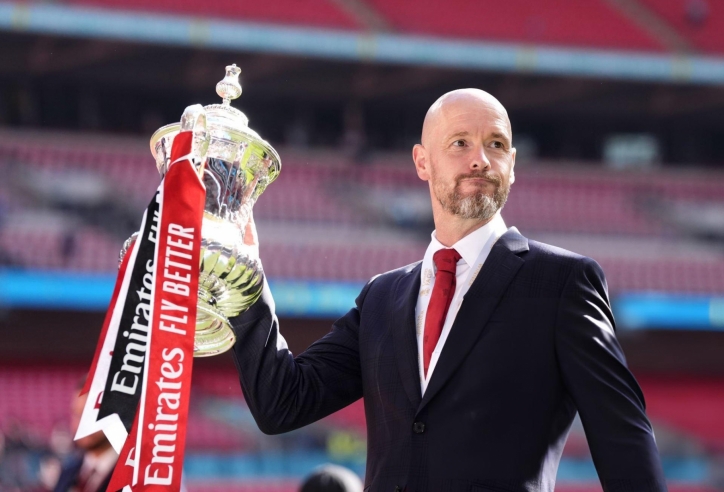 Tin chuyển nhượng 4/10: Ten Hag tái xuất bến đỗ vĩ đại; Man City chốt hợp đồng mới