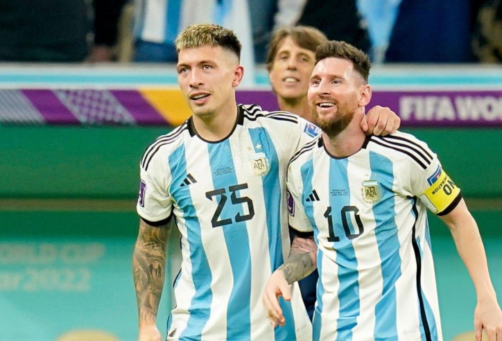 Chưa đá phút nào, sao MU bất ngờ được tập luyện cùng Messi