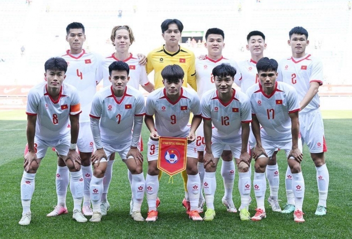 HLV đội Trung Quốc, Uzbekistan đặc biệt e dè U22 Việt Nam