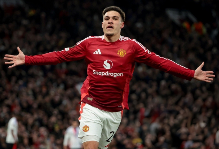 CĐV MU đổ lỗi cho một ngôi sao sau trận hòa West Ham