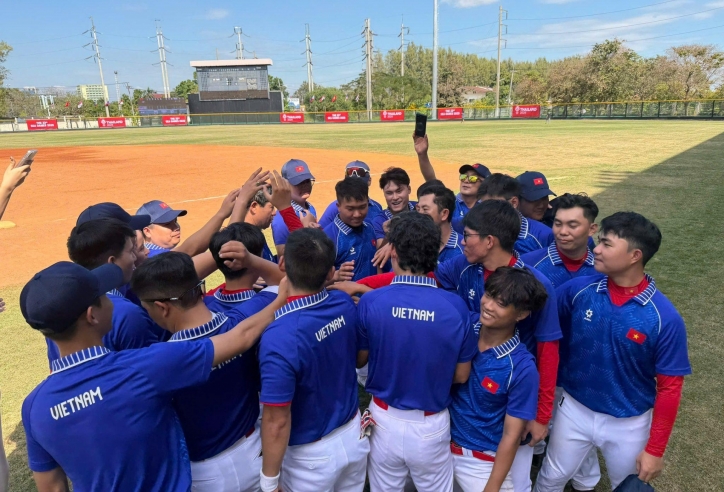 Việt Nam thắng đậm 5-2 trước Malaysia tại SEA Games 33