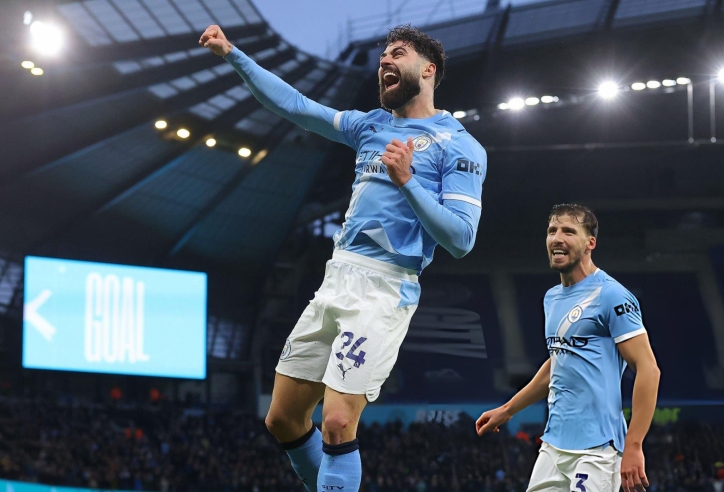 Trực tiếp Man City 2-0 Sunderland: Bước vào hiệp hai