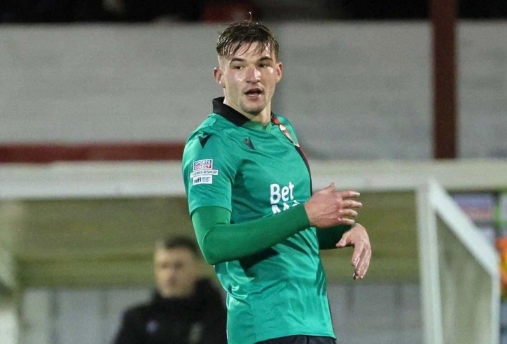 Tiền đạo người Anh được xác nhận gia nhập bóng đá Việt Nam