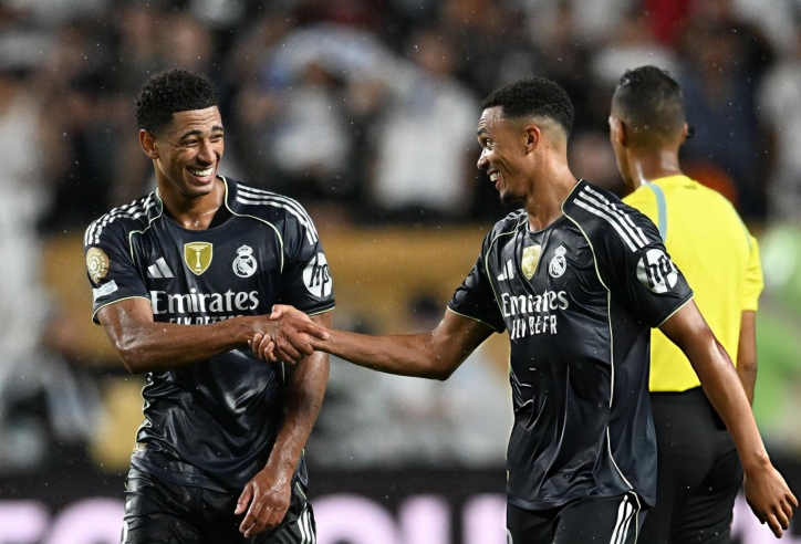 Real Madrid cân nhắc tống khứ 'máy tạt' số 1 thế giới