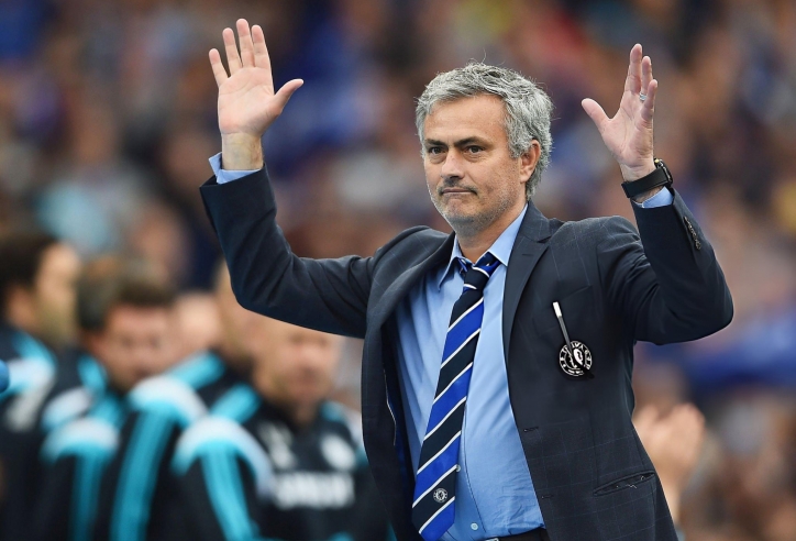 Mourinho sẵn sàng tái xuất, Chelsea ra phán quyết nhanh chóng