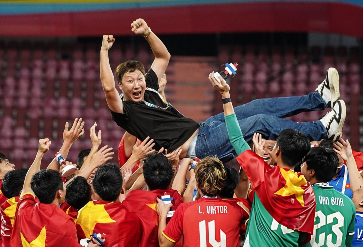 Báo Hàn Quốc: 'Phép màu Kim Sang Sik giúp Việt Nam hạ Jordan'