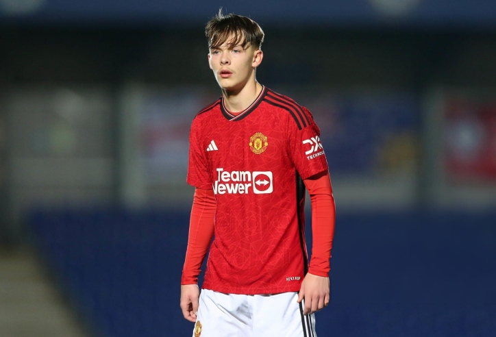 Vừa sa thải Amorim, MU chốt thương vụ chuyển nhượng đầu tiên