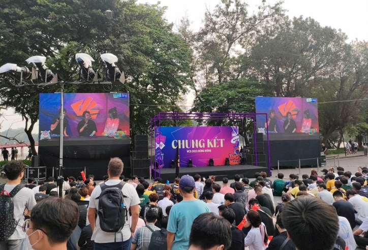 Viewing Party VCS Hừng Đông đón nhận đông đảo người hâm mộ đến tham dự