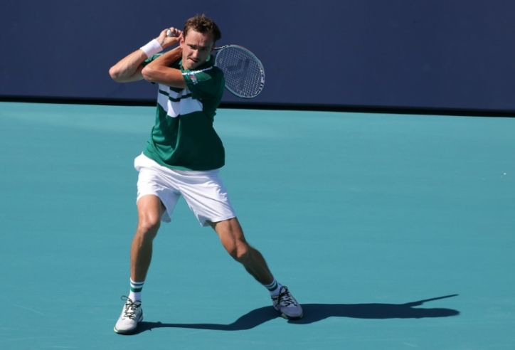 Kết quả Miami Open mới nhất: Medvedev hủy diệt 'cựu số 1 thế giới'