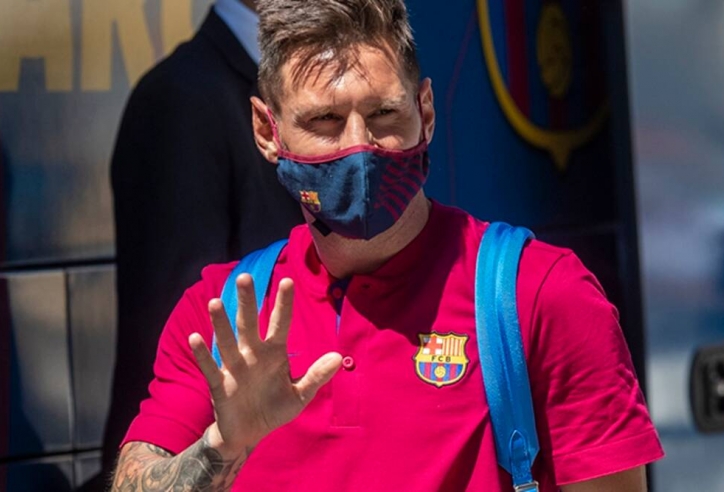 Phản ứng của Messi sau khi chính thức chia tay Barca