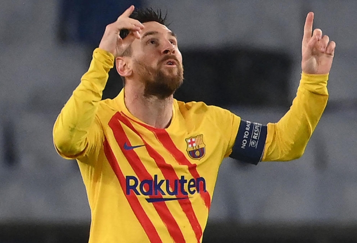 Messi lập kỷ lục vĩ đại, Vua của những 'Vua dội bom'