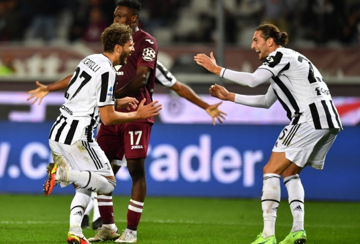 Juventus giành chiến thắng nhọc nhằn trước Torino