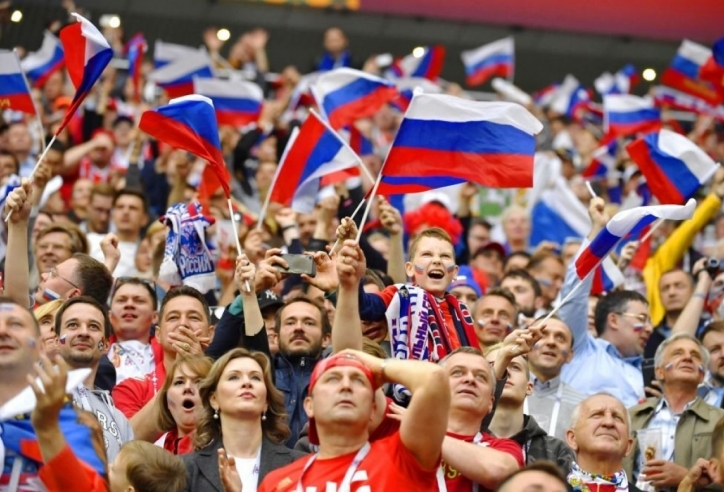 Nga 'đáp trả' FIFA và UEFA sau án phạt cấm thi đấu vô thời hạn