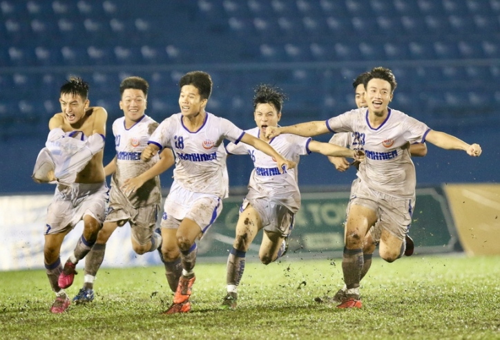 An Giang gây bất ngờ khi giành vé vào bán kết U19 Quốc gia 2021