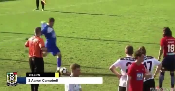 VIDEO: Tiền đạo chưa kịp sút penalty đã bị thủ môn 'cản phá'