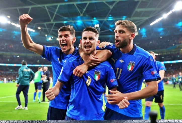 Italia 'hiện nguyên hình' tiễn Tây Ban Nha rời Euro 2021