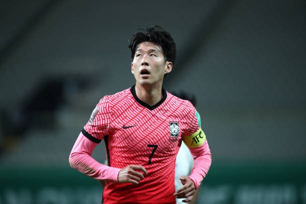 Son Heung-min và Hàn Quốc bị đối xử như kẻ thua cuộc ở VL World Cup 2022