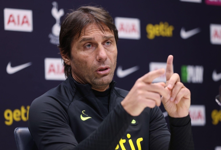 Chê Tottenham thiếu tham vọng, HLV Conte chia sẻ cực phũ về tương lai