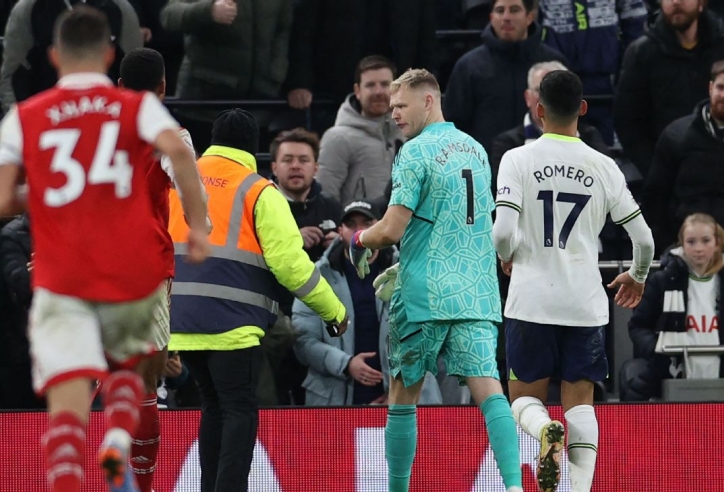 Tấn công thủ thành Arsenal, CĐV Tottenham đối diện án phạt cực nặng