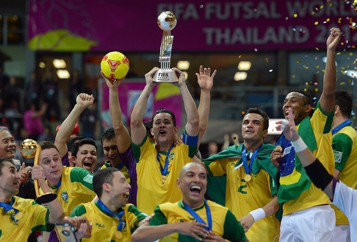 HLV ĐT Việt Nam muốn có điểm trước Brazil để đi vào lịch sử tại World Cup