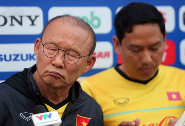 HLV Park bị AFC 'cắt đứt liên lạc' với ĐT Việt Nam ở trận gặp UAE