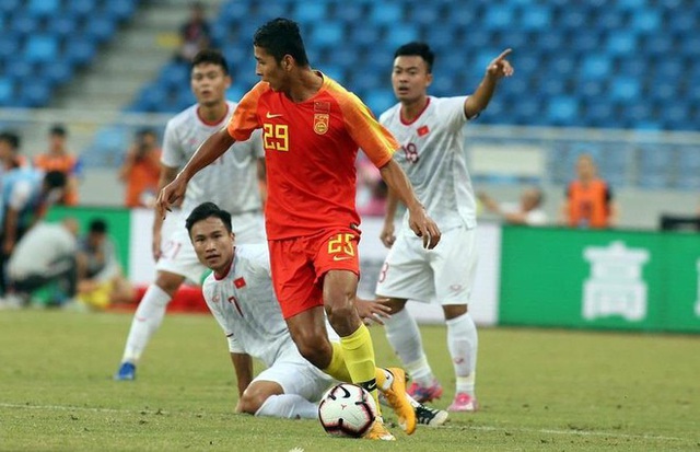 Trung Quốc gặp khó khăn lớn giống Việt Nam trước thềm VL World Cup