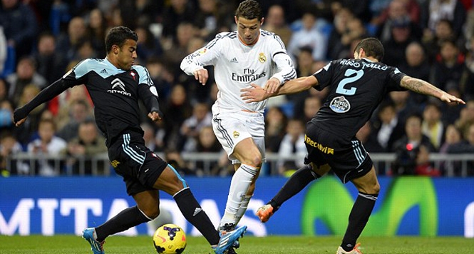 Real madrid 3-0 Celta Vigo: Ronaldo chạm mốc 400 bàn thắng
