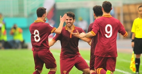 Vượt qua Tottenham, U19 AS Roma chạm một tay vào chức vô địch