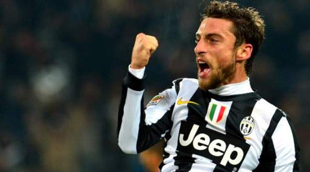 Video bóng đá: Siêu phẩm sút xa của Marchisio