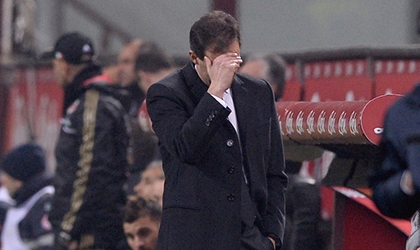 NÓNG: AC Milan chính thức sa thải HLV Allegri