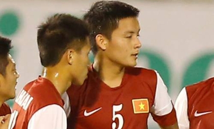 Văn Khánh không dám báo tin bị U19 loại vì sợ bố mẹ sốc