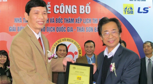 Thái Sơn Bắc tiếp tục là nhà tài trợ chính giải VĐQG nữ 2014