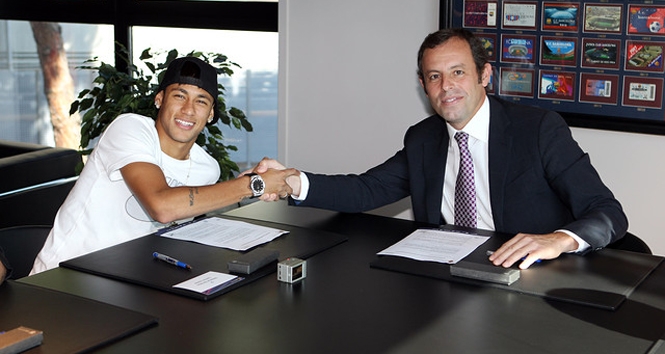 Chủ tịch Barca phủ nhận tin Neymar đắt nhất thế giới