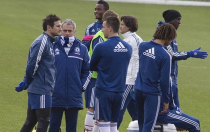 Tin chuyển nhượng: Mata không tập cùng Chelsea