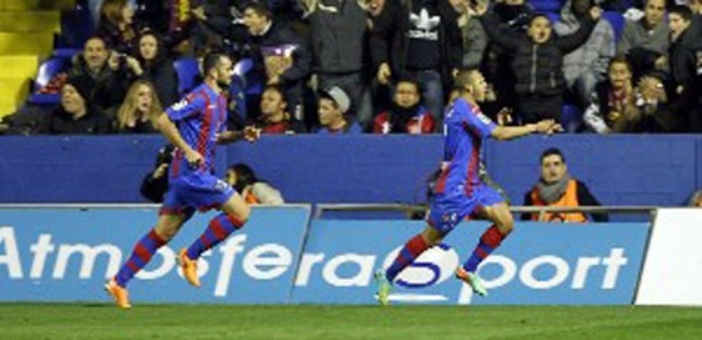 Video bàn thắng: Levante 1-4 Barca (Cup nhà vua TBN)