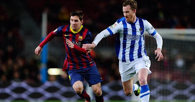 Video bóng đá: Messi hành hạ hàng phòng ngự Real Sociedad