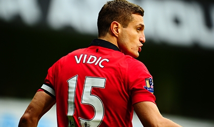 Nemanja Vidic quyết rời Man United, AC Milan nhập cuộc