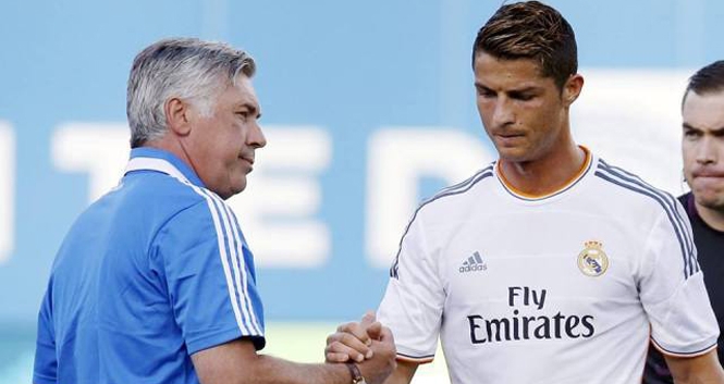 Ancelotti tiết lộ Ronaldo đang không vui