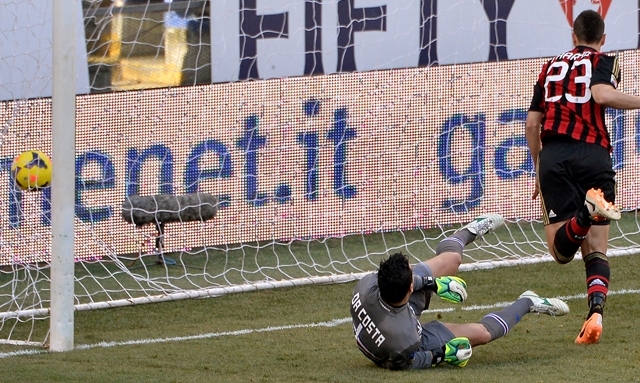 Video bàn thắng: Sampdoria 0-2 AC Milan (Vòng 25 - Serie A 2013/14)