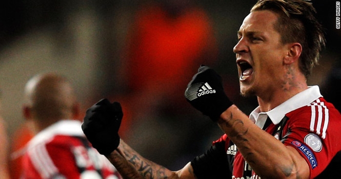 Man United bất ngờ muốn có Philippe Mexes