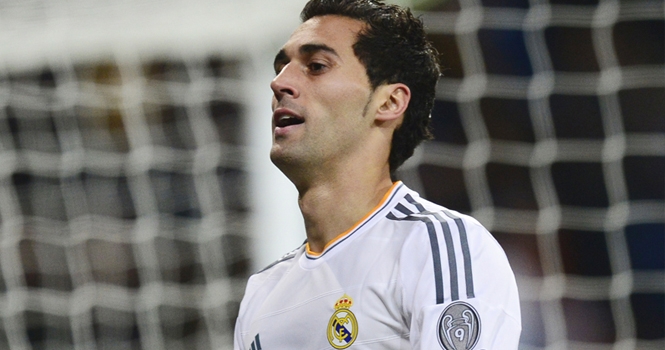 Nóng: Real Madrid mất Arbeloa đến hết mùa