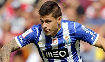 Liverpool đàm phán với Porto về Juan Iturbe