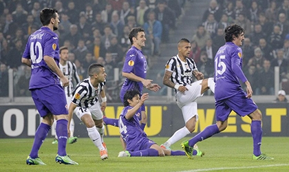 Juventus đánh mất lợi thế trước Fiorentina tại Europa League